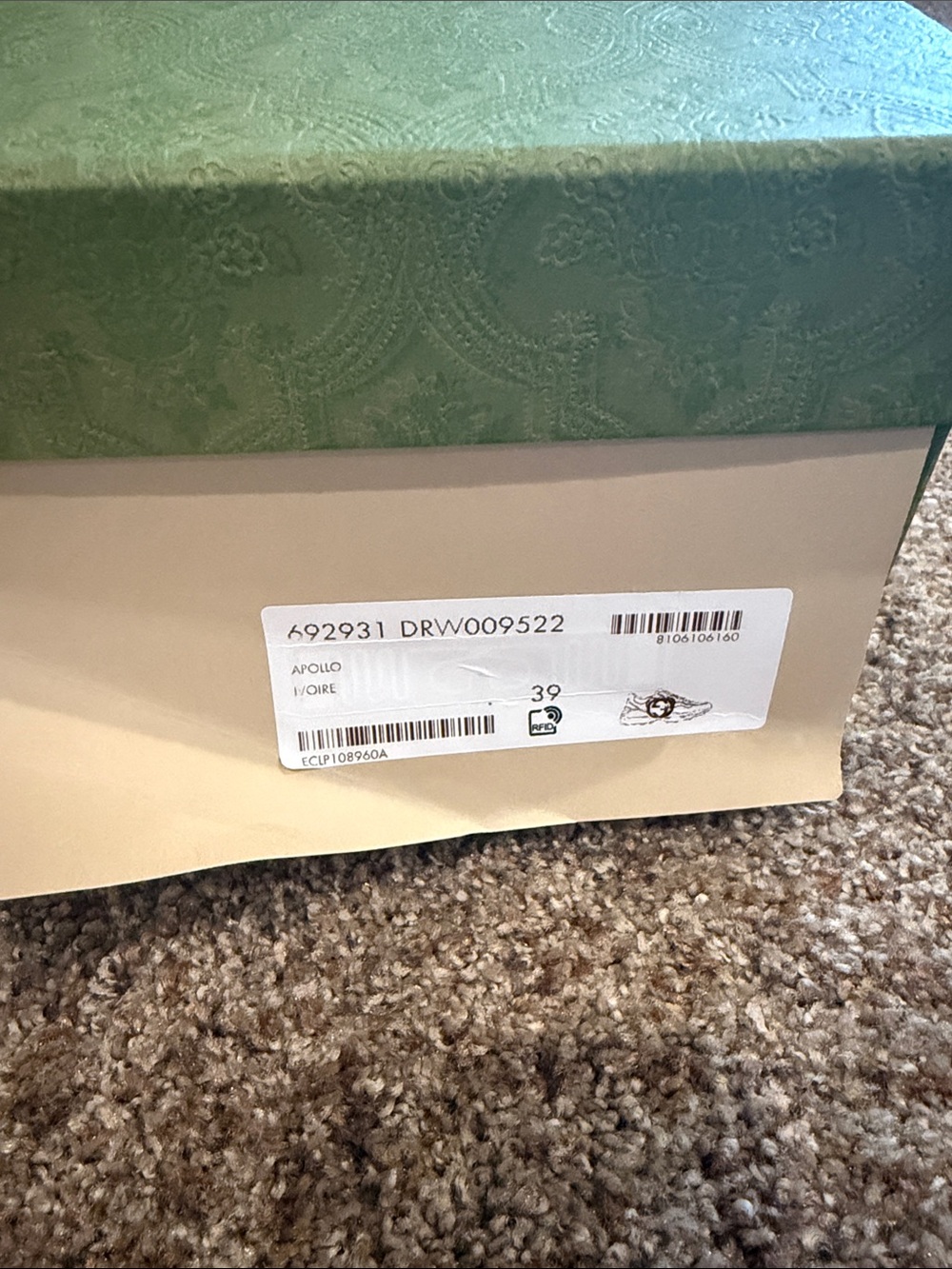 Gucci Cream Leather Rhyton Sneakers with Pink Yellow Teal Logo - Picture 5 of 5